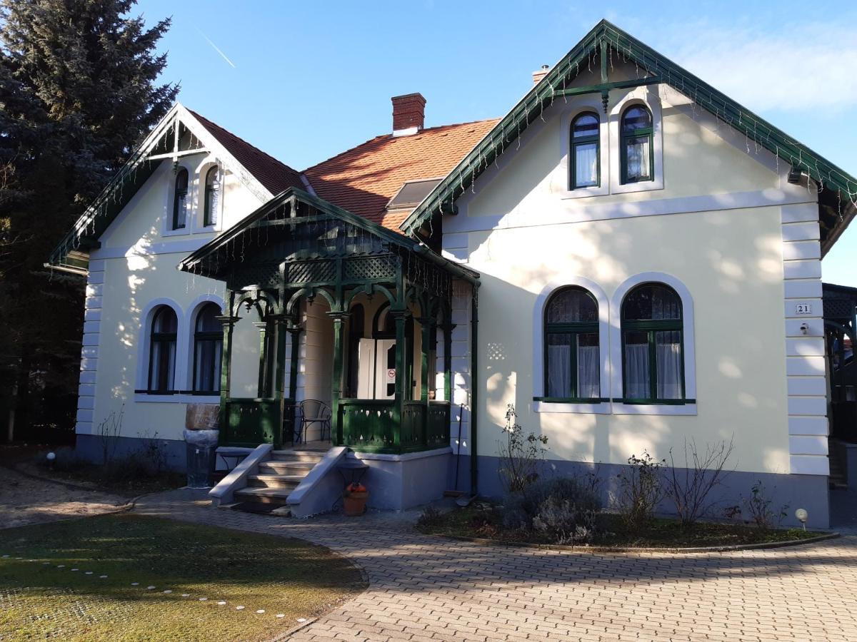 Szalay Villa Veszprém Exteriér fotografie